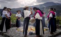Ecuador.  The leader blesses the members of the Ancestral Women's Committee. Photo: FAO/Johanna Alarcón